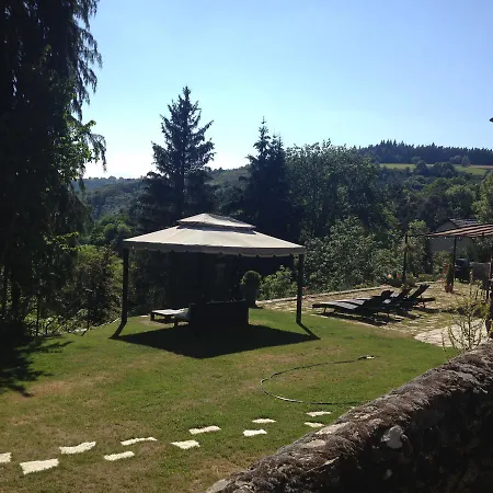 La Batisse Chambres D'hotes Frühstückspension 4*