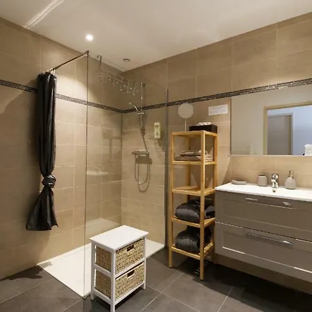 La Batisse Chambres D'hotes Frühstückspension